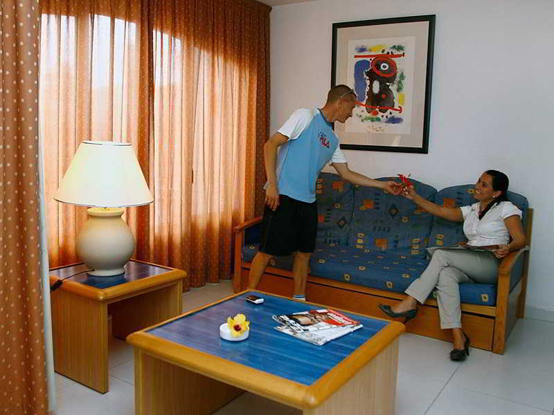 H10 Ocean Suites (Adults Only) Коралео Екстериор снимка